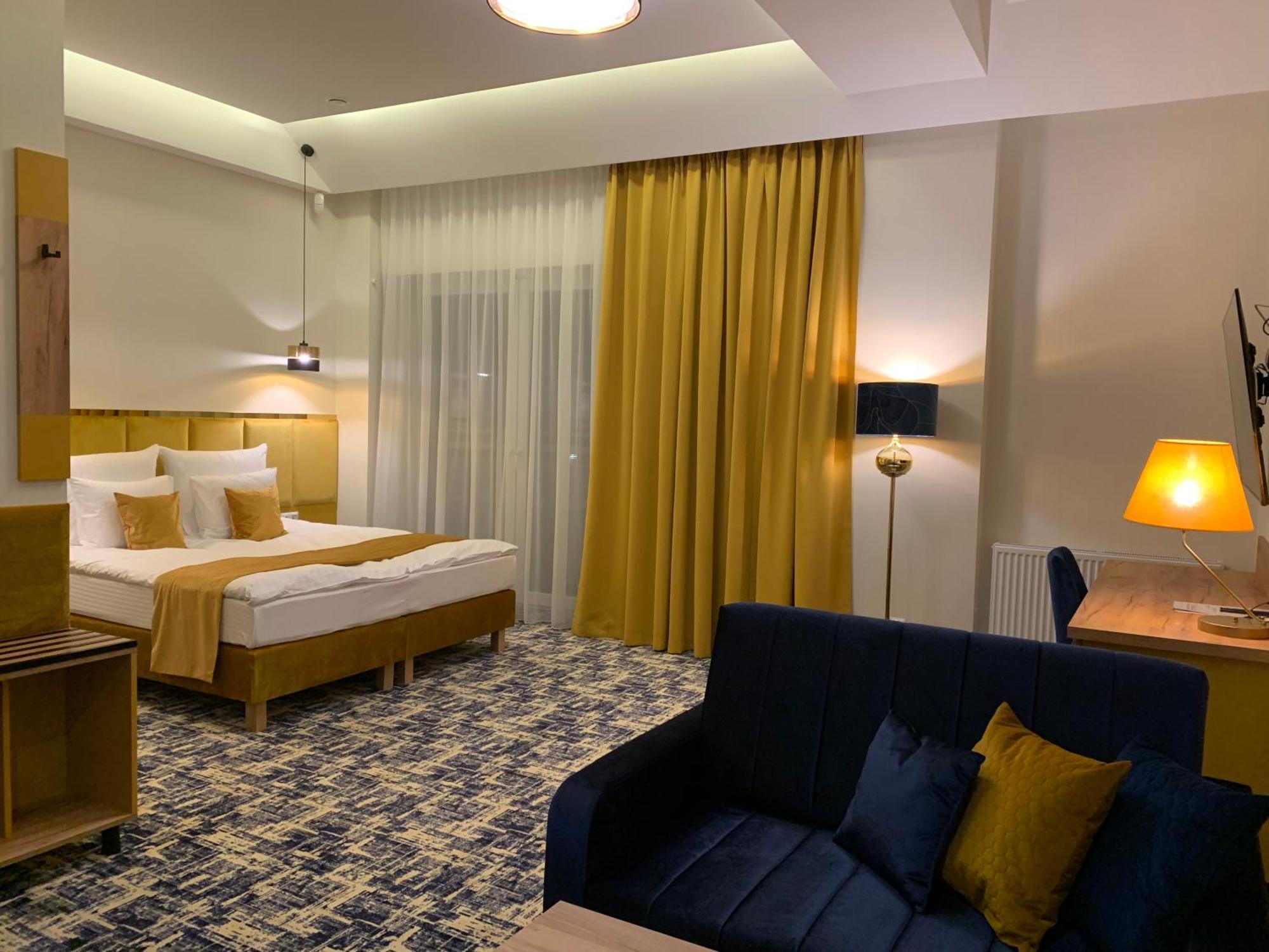 Piramida Aparthotel Boleslawiec  Quarto foto